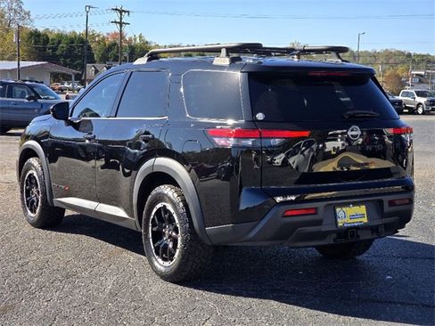 Used 2023 Nissan Pathfinder Rock Creek image 24