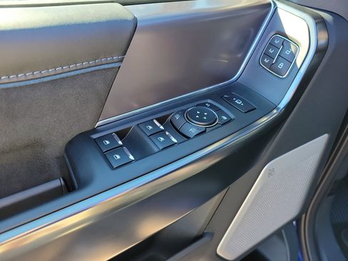 New 2026 Ford F250 Platinum AWD/4WD image 16