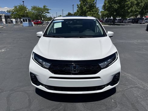 Certified 2025 Honda Odyssey Elite image 4