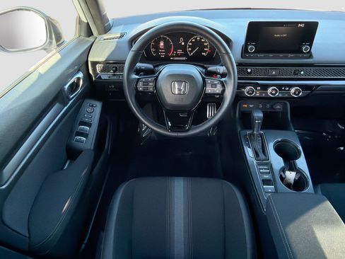 Used 2025 Honda Civic Sport image 16