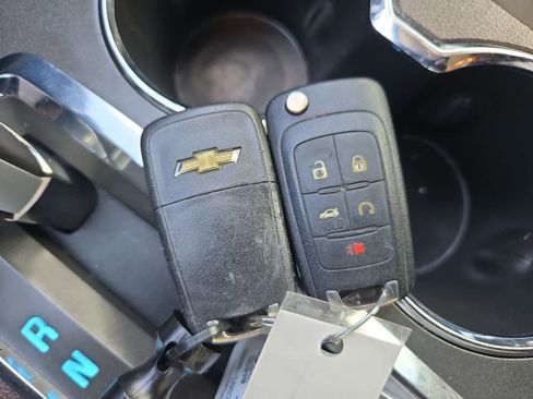 Used 2015 Chevrolet Equinox LTZ FWD image 38