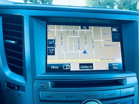 Used 2013 Subaru Outback 2.5i Limited image 12