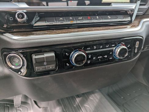 New 2026 GMC Sierra 1500 SLE w/ X31 Off-Road Package image 19