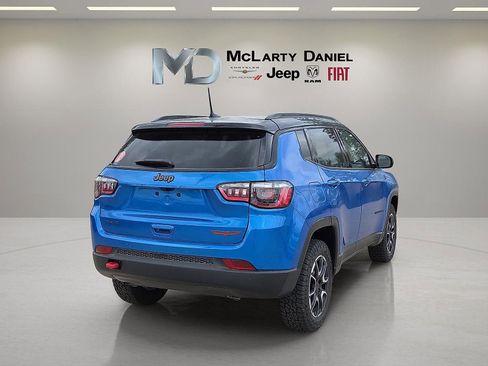 New 2026 Jeep Compass Trailhawk w/ Sun, Sound & Navigation Group image 5