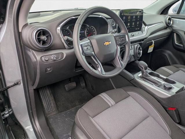 New 2025 Chevrolet Blazer LT w/ Driver Confidence Package FWD image 3