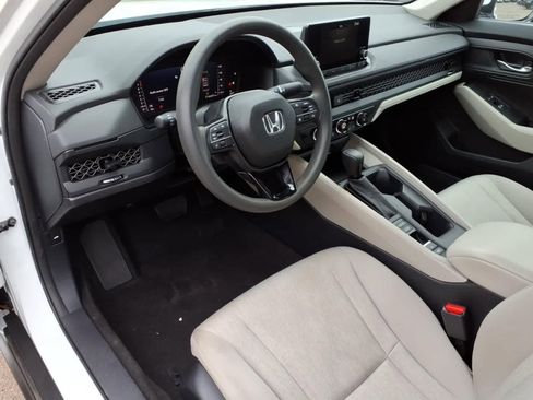 Certified 2023 Honda Accord LX image 13