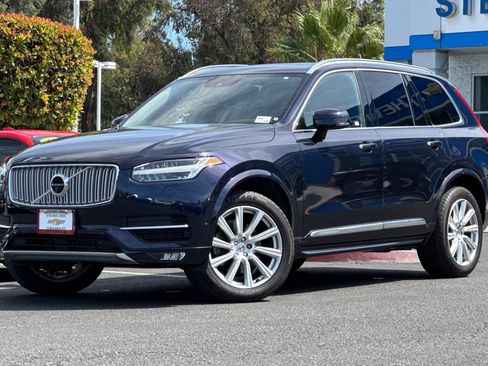 Used 2017 Volvo XC90 T6 Inscription w/ Vision Package AWD/4WD image 9
