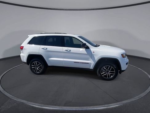 Used 2021 Jeep Grand Cherokee Trailhawk w/ Premium Lighting Group AWD/4WD image 9
