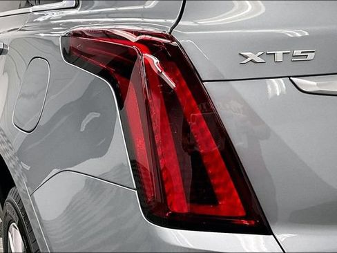 Used 2024 Cadillac XT5 Premium Luxury FWD image 35