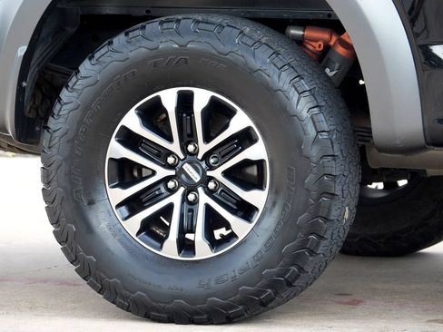 Used 2020 Ford F150 Raptor w/ Equipment Group 802A Luxury AWD/4WD image 28