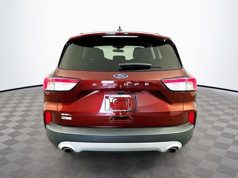 Certified 2021 Ford Escape SEL FWD image 10