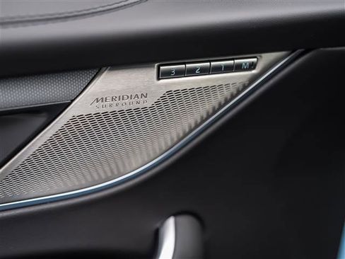 New 2026 Jaguar F-PACE SVR 575 Edition AWD/4WD image 30