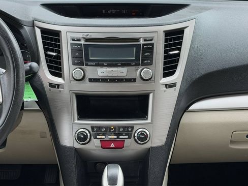 Used 2013 Subaru Legacy 2.5i AWD/4WD image 16