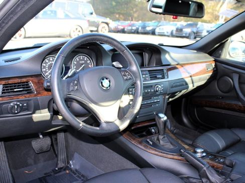 Used 2008 BMW 335i Convertible image 20