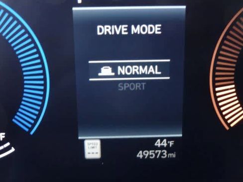 Used 2024 Hyundai Kona SEL image 31