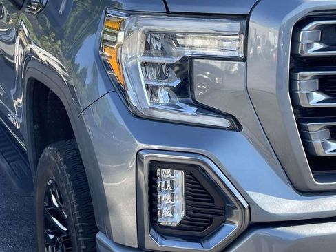 Used 2021 GMC Sierra 1500 AT4 w/ AT4 Premium Package AWD/4WD image 2