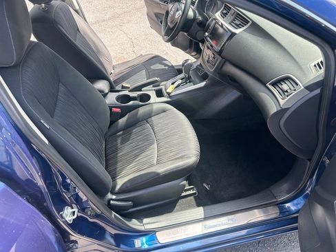 Used 2019 Nissan Sentra SV FWD image 30