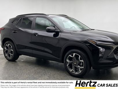 Used 2025 Chevrolet Trax LT w/ LT Convenience Package