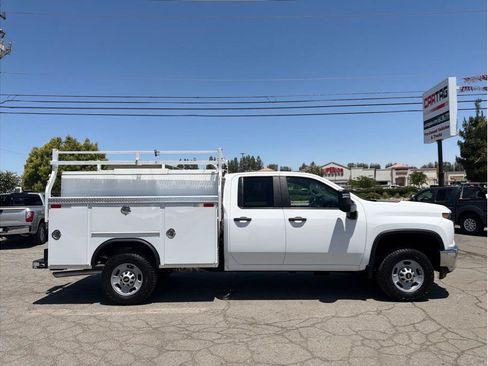 Used 2021 Chevrolet Silverado 2500 W/T w/ WT Convenience Package RWD image 3
