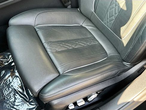 Used 2021 BMW 740i w/ Premium Package RWD image 20