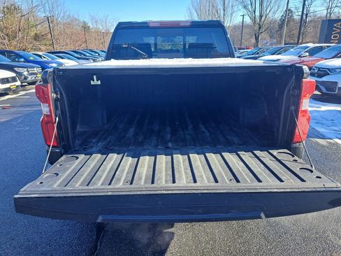 Used 2021 Chevrolet Silverado 1500 High Country image 12