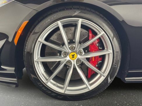 Used 2021 Ferrari 812 GTS RWD image 13