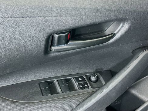 Certified 2024 Toyota Corolla LE image 17