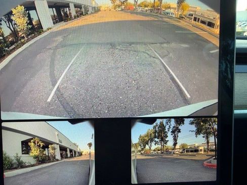 Used 2023 Tesla Model Y Long Range image 18