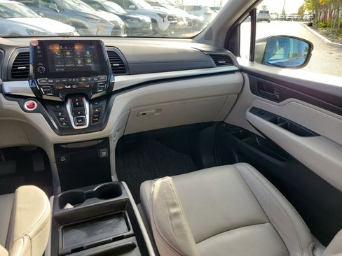 Used 2024 Honda Odyssey EX-L image 21