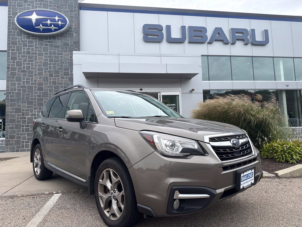 Used 2017 Subaru Forester 2.5i Touring AWD/4WD image 1