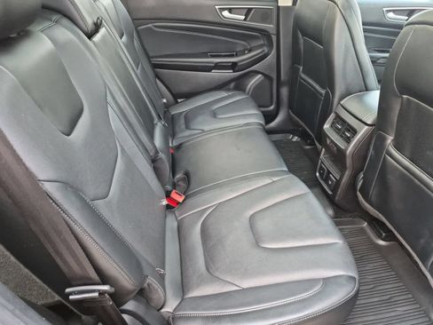 Used 2015 Ford Edge Titanium w/ Equipment Group 301A AWD/4WD image 21