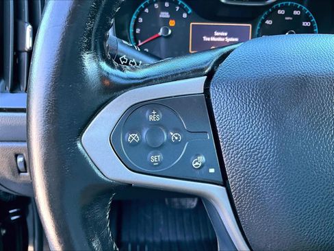 Used 2020 Chevrolet Colorado Z71 w/ Z71 Midnight Edition image 23