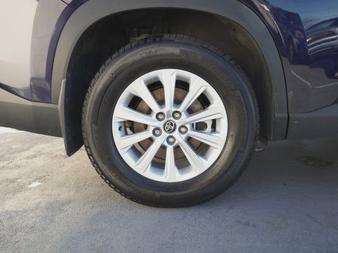 Certified 2024 Toyota Grand Highlander Limited image 31