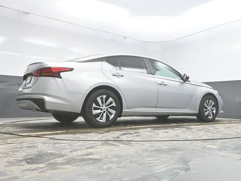 Used 2021 Nissan Altima 2.5 S image 30