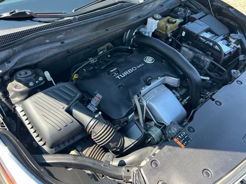 Used 2018 Buick Envision Premium AWD/4WD image 46