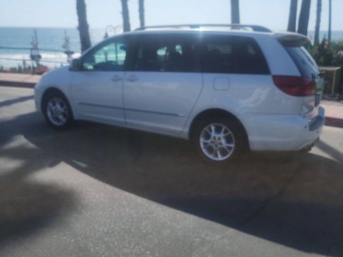 Used 2004 Toyota Sienna XLE FWD image 15