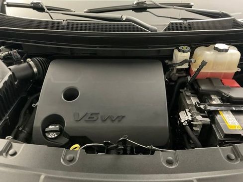 Certified 2021 Chevrolet Traverse Premier w/ Redline Edition AWD/4WD image 28