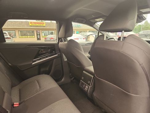 Used 2024 Subaru Solterra AWD/4WD image 28