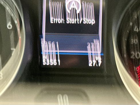 Used 2021 Volkswagen Atlas SE w/ Towing Package image 8