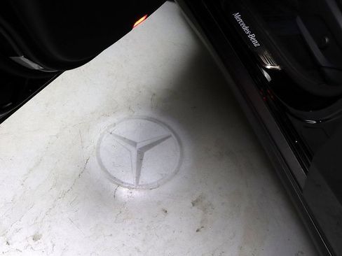 Certified 2022 Mercedes-Benz GLC 300 4MATIC image 27