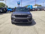 New 2025 Jeep Grand Cherokee Altitude image 2
