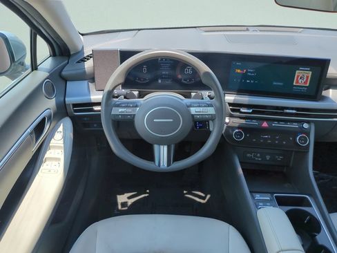 Certified 2025 Hyundai Sonata SEL FWD image 12