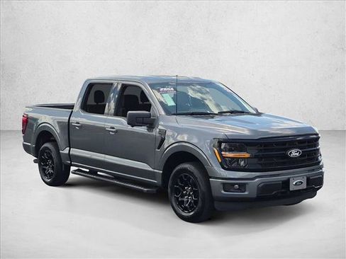 Used 2024 Ford F150 XLT w/ XLT Black Appearance Package RWD image 3