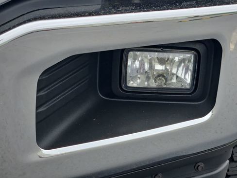 Used 2019 Ford F150 XLT w/ Equipment Group 302A Luxury AWD/4WD image 10