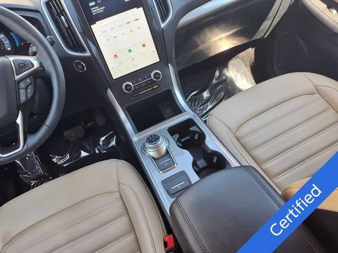 Certified 2023 Ford Edge SEL w/ Convenience Package AWD/4WD image 10