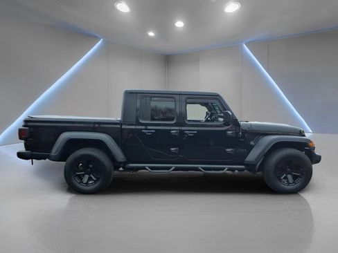 Used 2020 Jeep Gladiator Sport w/ Quick Order Package 24S image 8
