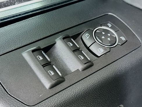 Certified 2020 Ford F150 Platinum w/ Equipment Group 701A Luxury image 29