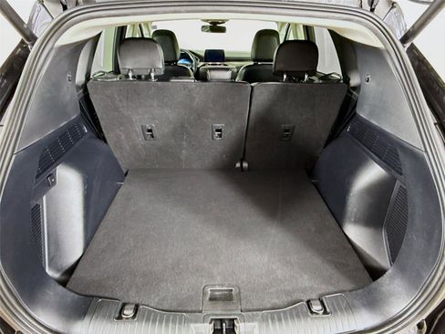 Used 2022 Ford Escape Titanium image 24