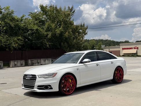 Used 2013 Audi S6 Prestige w/ Innovation Pkg AWD/4WD image 1