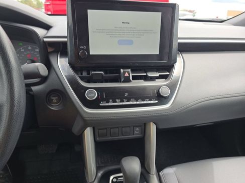 Used 2024 Toyota Corolla Cross AWD Hybrid image 12